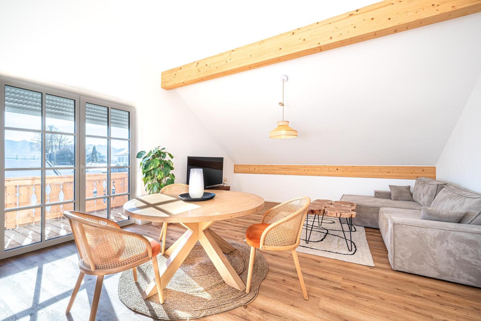 Liboria I Traumhafte Ferienwohnung In Aidling Am Riegsee Mit Atemberaubendem Blick Auf Die Majestaetische Zugspitze! Exterior foto